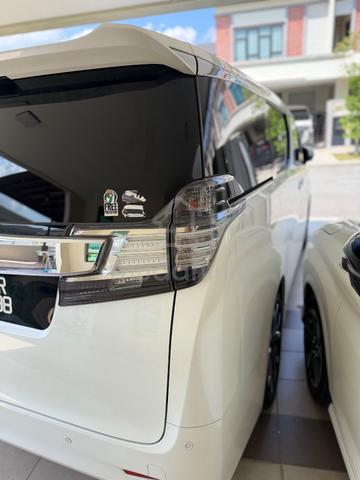 2016 Toyota VELLFIRE 2.5 (A) - 2