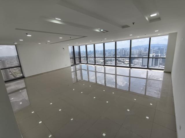 Office Rent Pinnacle Petaling Jaya LRT Walk5mins 1081sf InfinityView 1