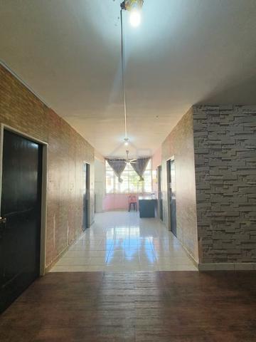 Country Heights 1
