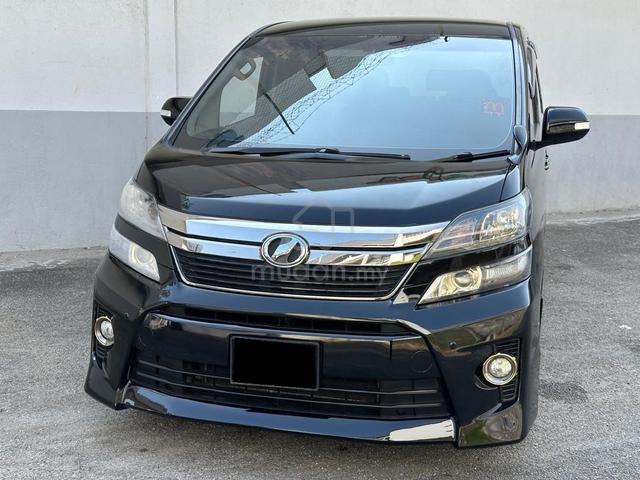 Toyota VELLFIRE 2.4 Z GOLDEN EYES - 1