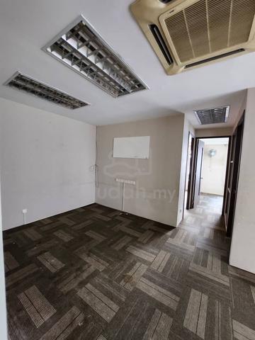 Dataran Otomobil Apartment 1