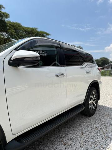 2019/2020 Toyota FORTUNER 2.4 VRZ 4X4 FULL SPEC - 4