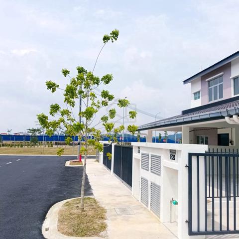 2 STY Iringan Bayu For Rent | Enstek | Labu | Seremban | Sendayan 1
