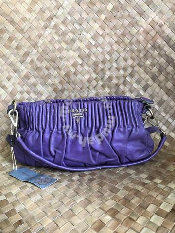 purple colour purse