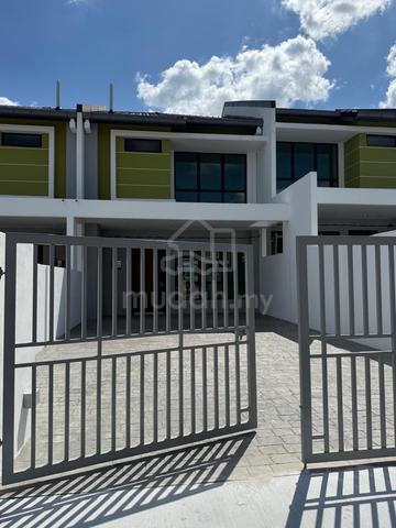 2 Storey Akina @Kajang 2 percint 3 brand new condition 1