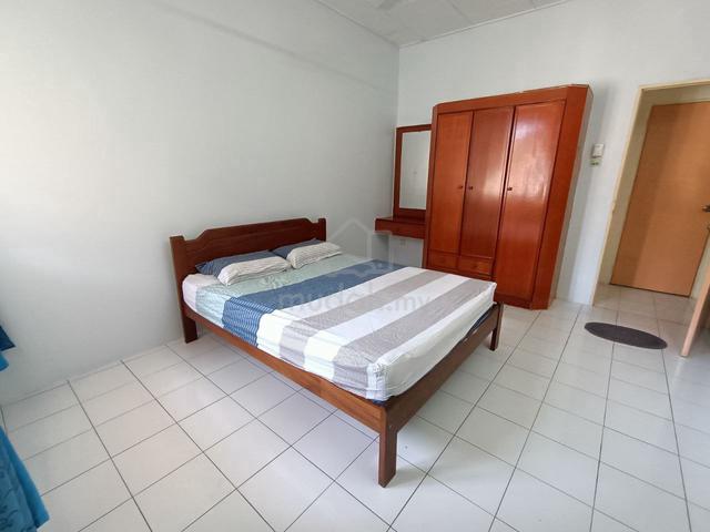 Female Room For Rent Near KPJ Specialist Hospital Ipoh Perak 1