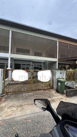 RUMAH TERES 1.5 TINGKAT MURAH Bandar Kuantan Putri 1