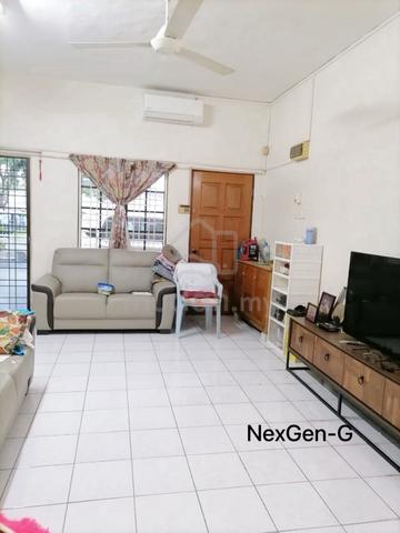 FACING FIELD!! Taman Bayu Perdana Klang Double Storey House 20x75 1