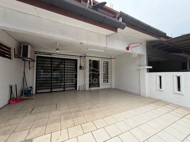 Desa MutiaraJalan DM 1 Desa Mutiara Bandar Country Homes,Rawang 1