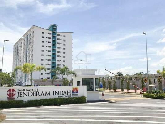 Jenderam Indah Apartment 1