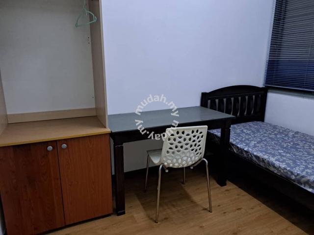 Single Room For Rent In Cheras Taman Connaught Near UCSI For Female 1