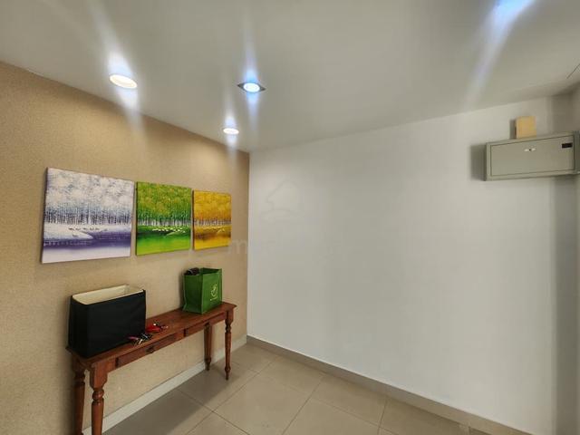 Puchong @ Taman Putra Prima renovated move in condition landed house 1