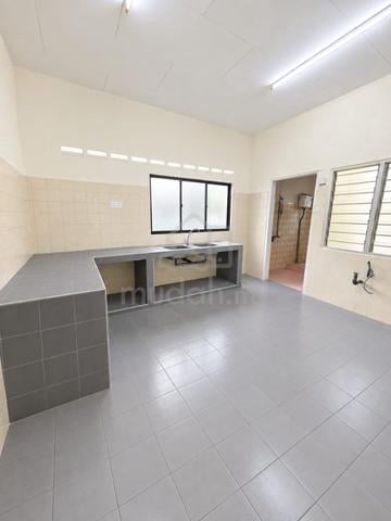 Permas Jaya Corner Lot Single Storey below market Super Value 1