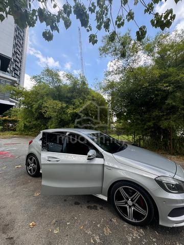 2015 Mercedes Benz A250 SPORTS (CBU) 2.0 (A) - 4