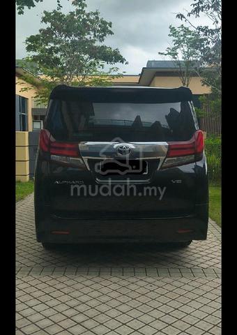2017 Toyota ALPHARD 3.5 EXECUTIVE LOUNGE GGH30R - 2