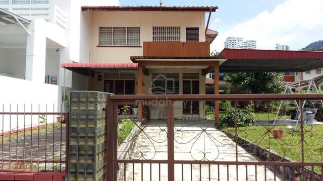 Island Park Semi-D House For Sale 1
