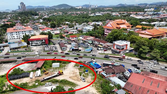 Industrial Land Beside Mainroad Showroom Sales Gallery for sale 1