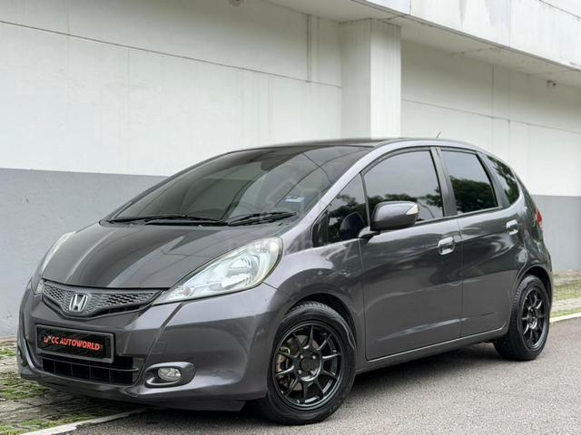 2013 Honda JAZZ 1.5 E FACELIFT HATCHBACK SPORT RIM - 1