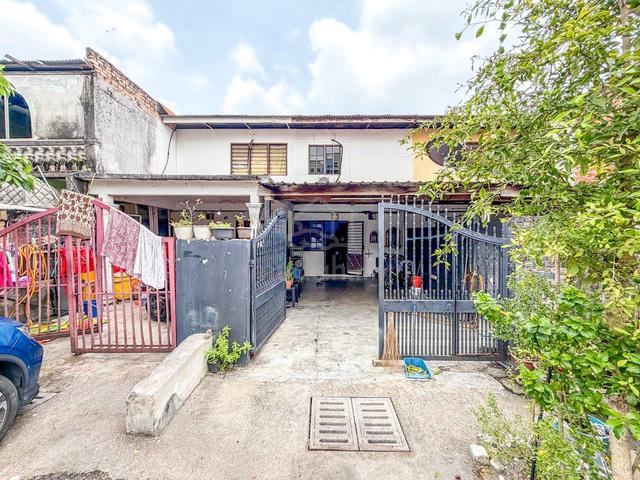 FULL LOAN! Double Storey Taman Medan PJS 2 Petaling Jaya 1