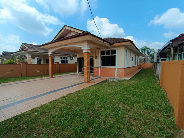 [BANGLO TERMURAH!] Bungalow Cluster Single Storey Tmn Seri Inderapura 1