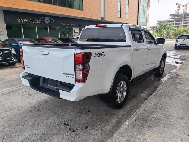 2022 Isuzu D-Max 1.9 (M) 4X4 Blue Power - 3