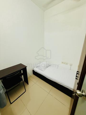 Cyberjaya | FEMALE only | Non Sharing | WIFI 1