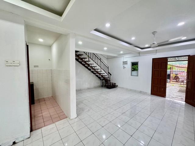 (MANY PARKING) 2 sty Taman Seroja ENDLOT Bukit Sentosa Rawang 1
