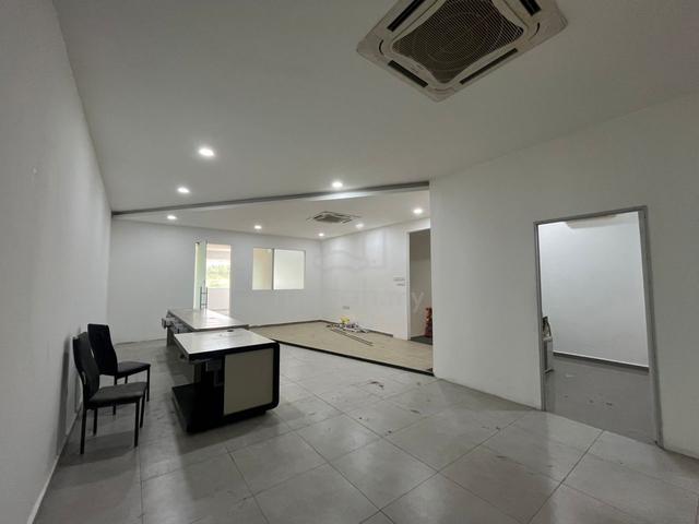 Kempas/ Tampoi/ Setia Tropika/ 1st Floor For Rent 1