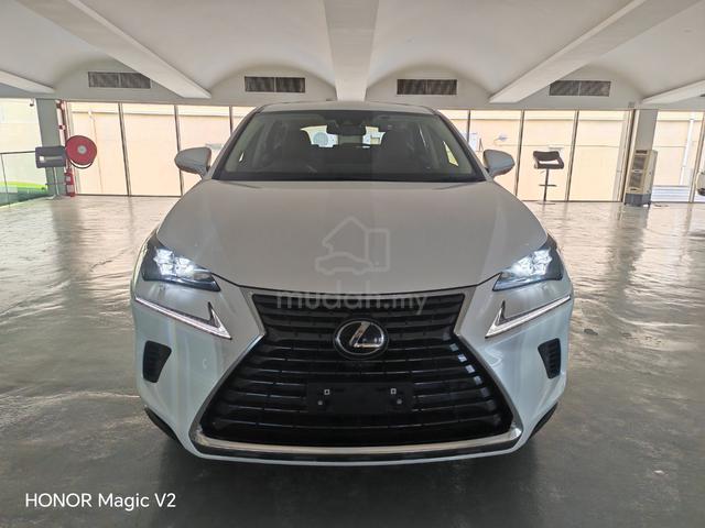 2021 Lexus NX300 2.0 with 360 CAMS MILEAGE 13K KM - 3