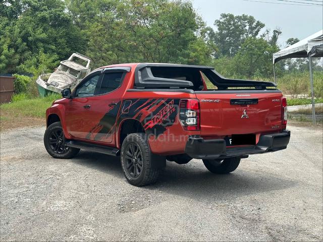 2021 Mitsubishi TRITON 2.4 VGT ATHLETE FULLLON - 2