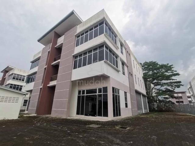Tanjung Pelepas - 3 Storey Semi-D Factory For Sale 1
