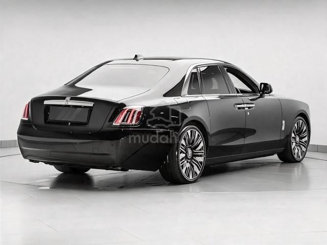 2025 Rolls Royce Ghost Series II BESPOKE INTERIOR - 2