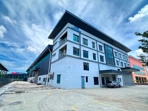 Sungai Kapar Indah 3 Storey Detached Warehouse 400amp 3tons 1
