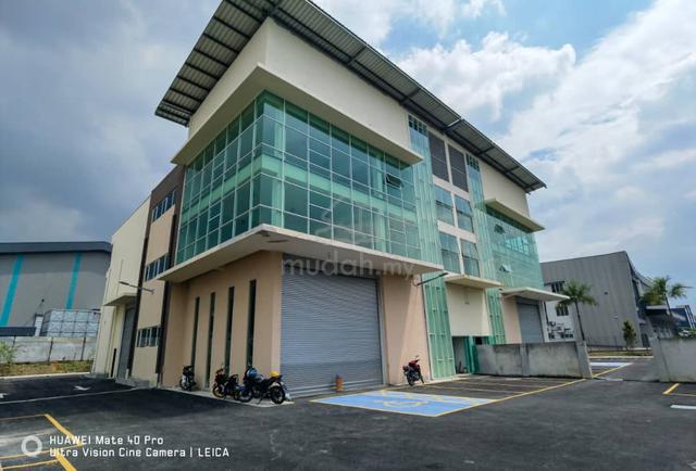 Shah alam, Seksyen 33, Alam megah Seksyen 27 Semi d factory for sale 1