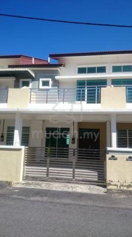 2 storey terrace at Taman Presige III 1