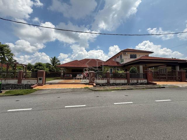 CORNER LOT BANGLO 2 TINGKAT LUAS š„ 6šļø RENOā Taman Tunku Sarina 1