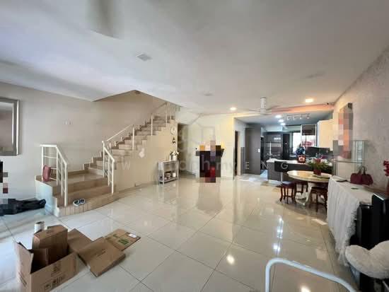 Renovated & Good Condition / Laman Rimbunan 3sty, Kepong 1