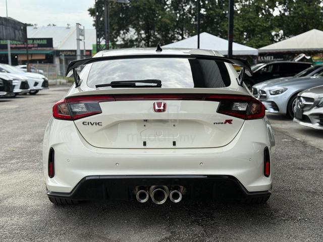 2023 Honda Civic 2.0 TYPE R FL5 - 5A Grade - 4