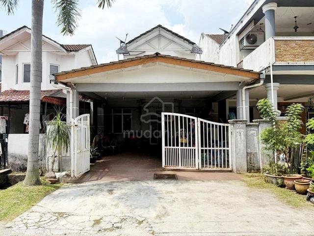 RENOVATED EXTENDED❗️1.5 Storey Jalan Nuri Sek 7 Kota Damansara 1