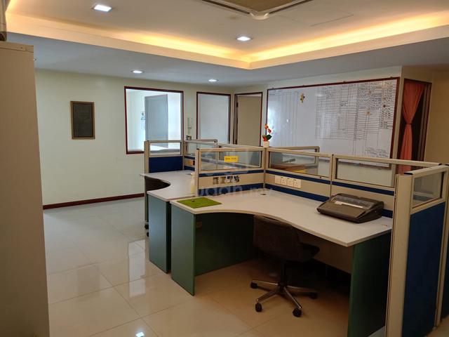 Diamond Square P/F Gombak 1