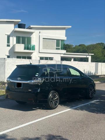 2014 Toyota WISH 1.8 S FACELIFT (A) - 3