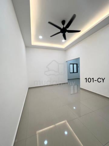 RenovatešFace Field Tmn Melawis Klang Teluk Pulaiļ¼1sty House For Sale 1