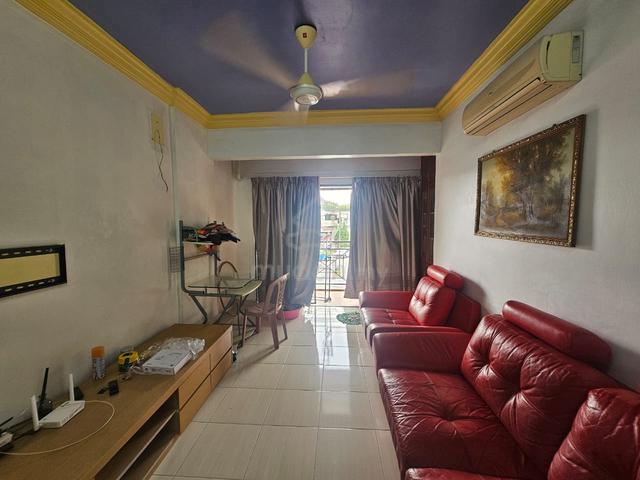 Indah Kota Apartment 1