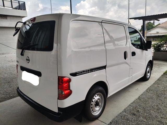 2022 Nissan NV200 1.6 (M) Panel Van - 3