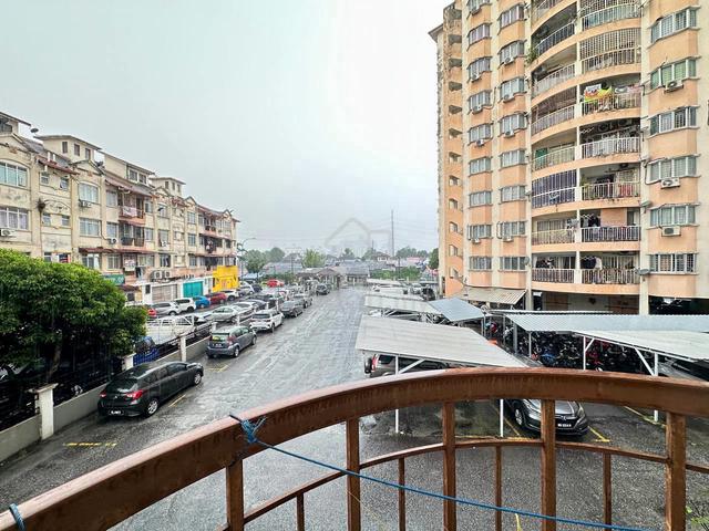 Pandan Utama Apartment 1