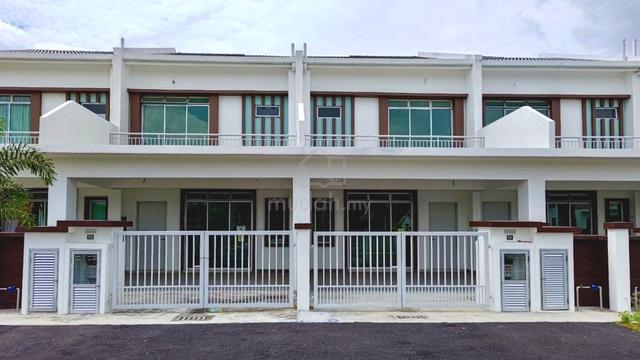 Kota Warisan Double Storey House Sepang 1