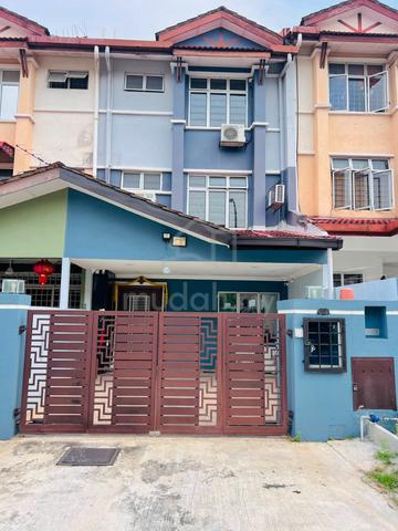 Fully Furnished House Taman Pelangi Subang Bestari Selangor for Rent 1