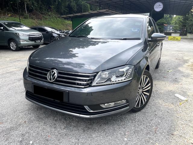 2015 Volkswagen PASSAT 1.8 TSI (A) - 1