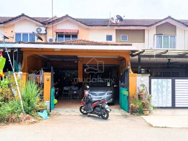 Freehold Extended 2-Storey Terrace , Taman Adenium Bukit Beruntung 1