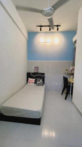 Single Room Kemuning Aman Apartment, Seksyen32, Shah Alam, FREE AC 1
